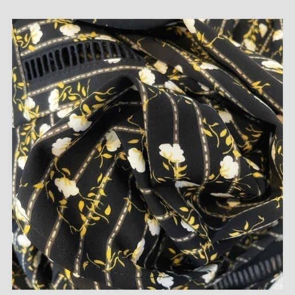 NWT Topshop Black Floral Mini Dress Long Sleeve A-Line Style Cut Out Bodice 10 - Picture 10 of 16